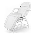Poltrona estetica, rivestita in PVC colore bianco.